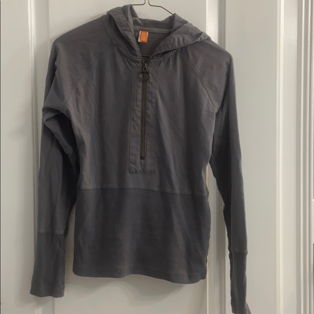 Lucy Hoodie Shirt Sz XS